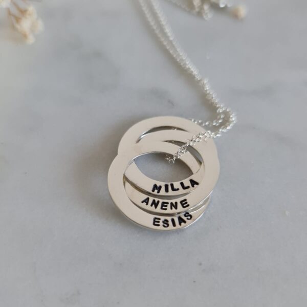 Russian Twist Necklace