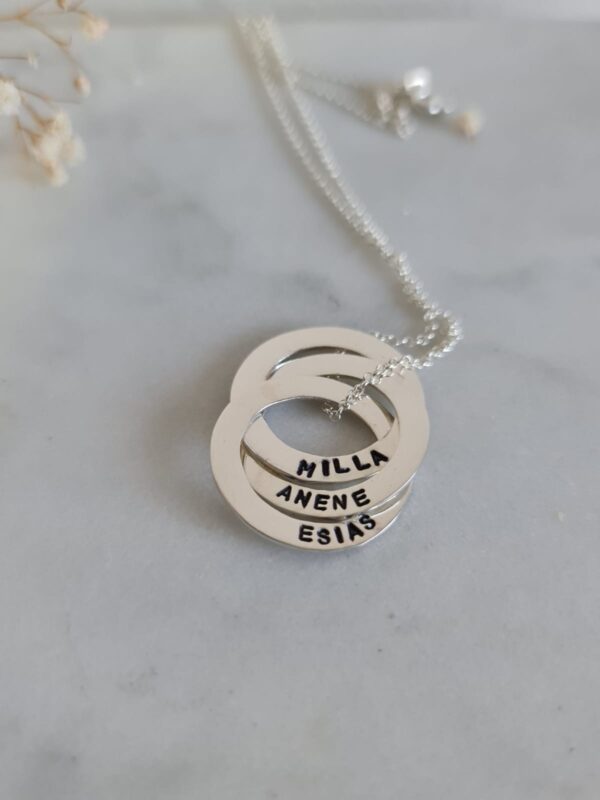Russian Twist Necklace