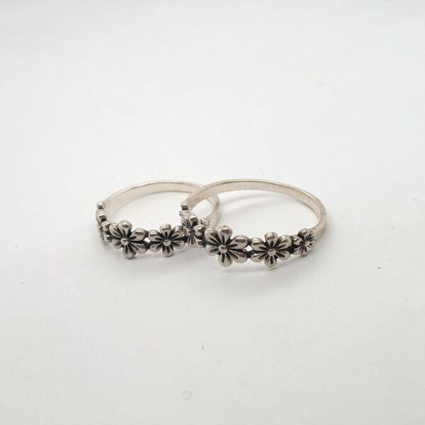 Zara Ring