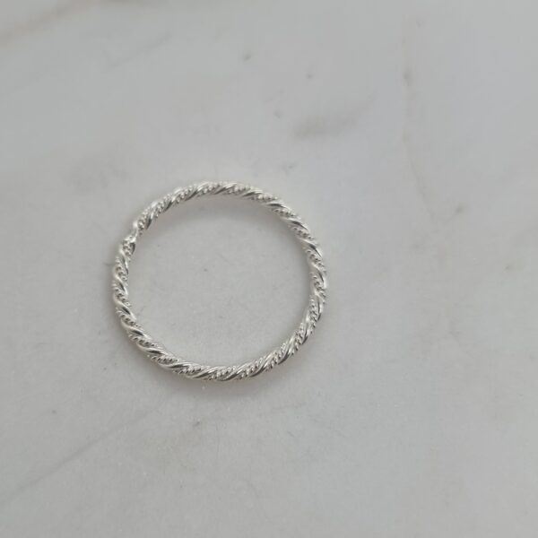 Double Twist Carla Ring