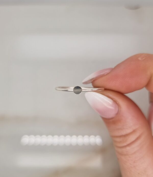 The Silver Dot Ring - Image 2