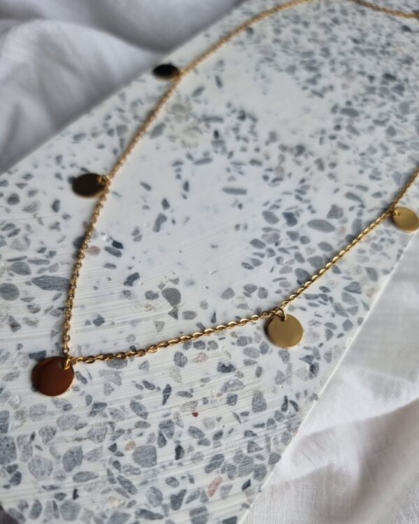 Circle Gold Layer Necklace