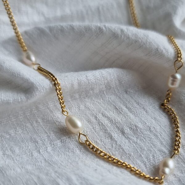 Freshwater Pearl Gold Chain