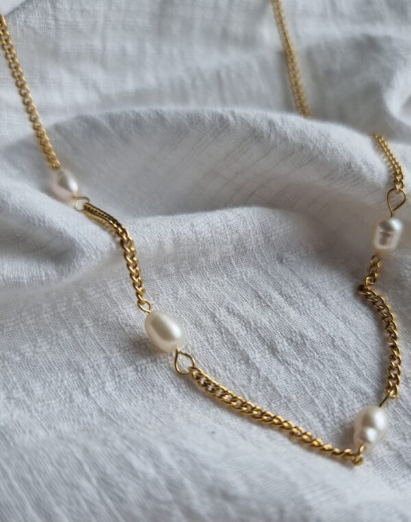 Freshwater Pearl Gold Chain