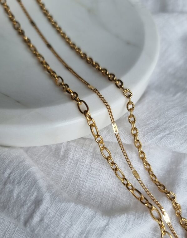 Gold Layering Chains