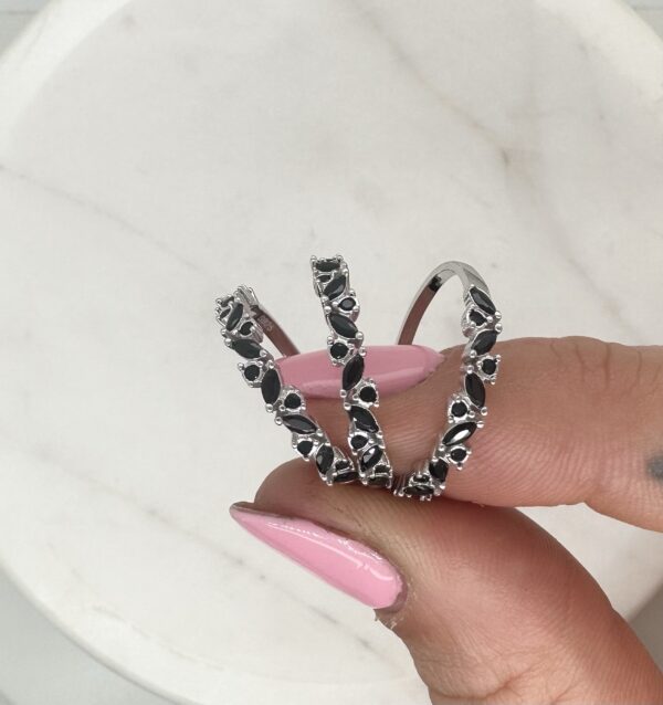 Alya Black Cubic Ring - Image 2