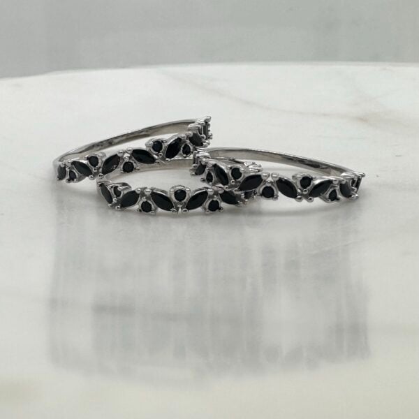 Alya Black Cubic Ring