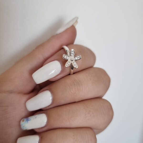 Bling Flower Silver Ring