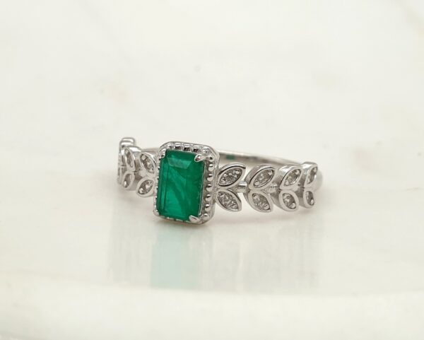 The Emerald Ring - Image 2