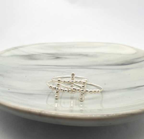 Dotted Cross Ring
