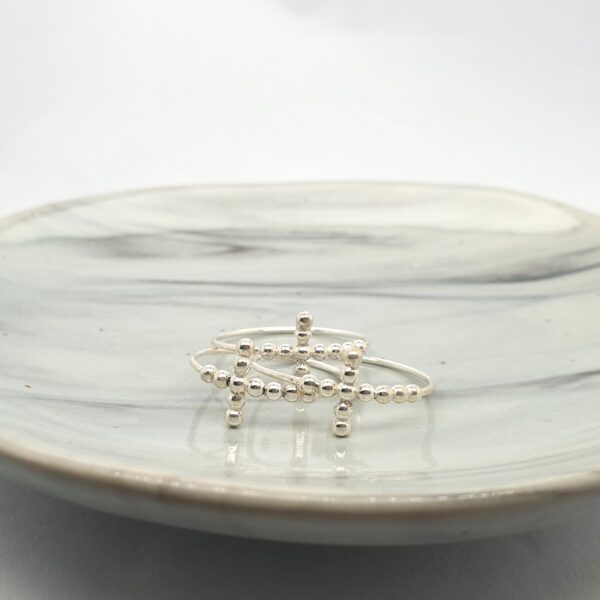 Dotted Cross Ring