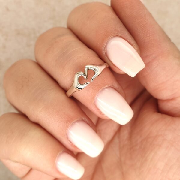 Hand Heart Ring