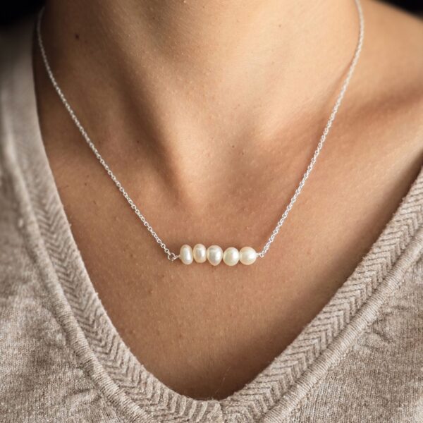 Pearly Necklace