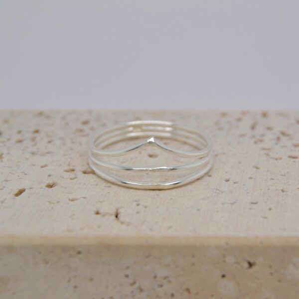 triple band wishbone ring