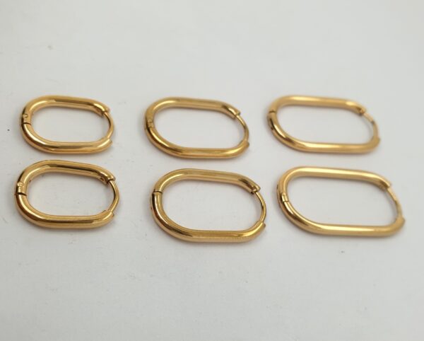 Oval Stainless Steel Huggies - Image 2