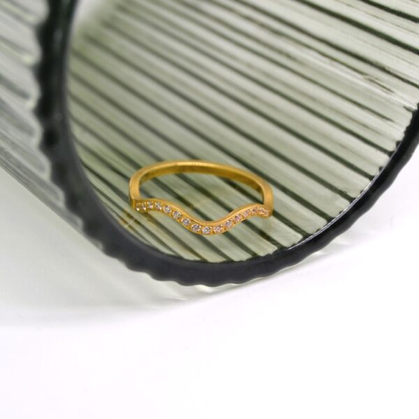 Zigzag Gold Stack Ring