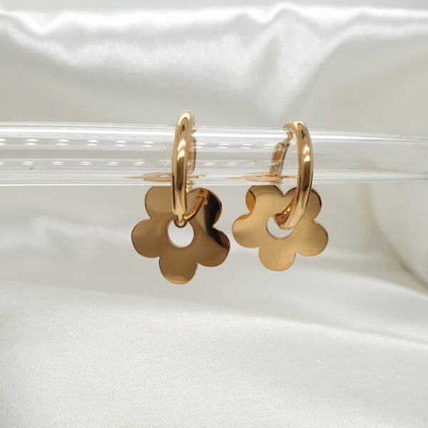 Flower Gold Huggies
