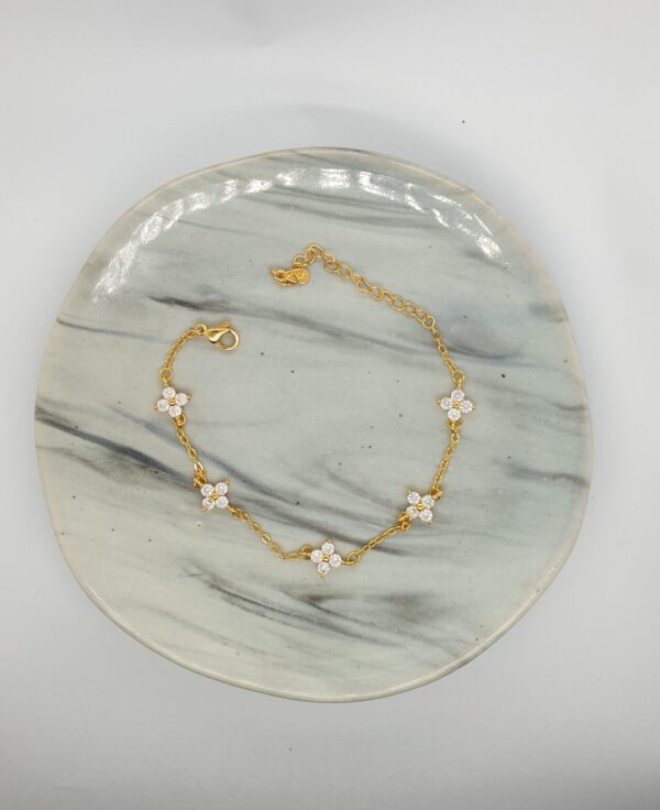 Gold Bling Flower Bracelet