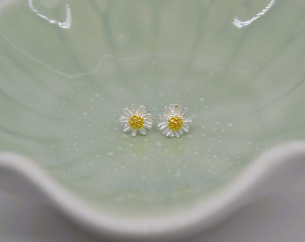 Daisy Dream Studs