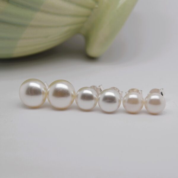 Pearl Earring Studs