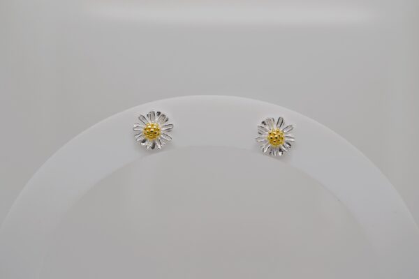 Daisy Dream Studs