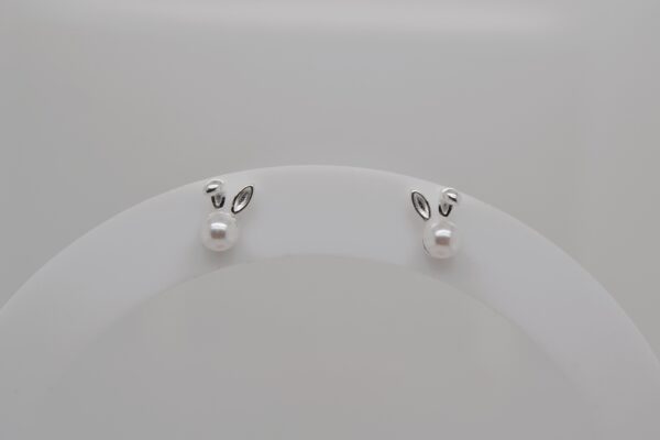 Pearl Bunny Studs
