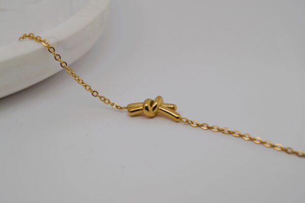 Gold Knot Bracelet