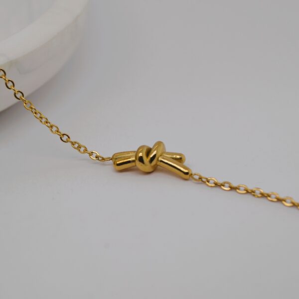 Gold Knot Bracelet