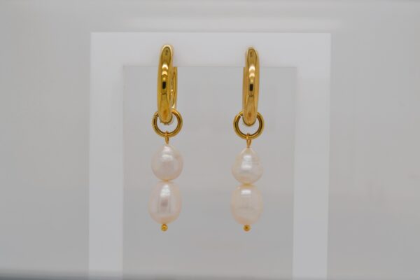 Double Pearl Stainless Steel Huggies