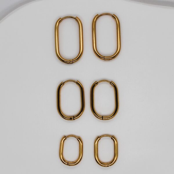 Oval Stainless Steel Huggies