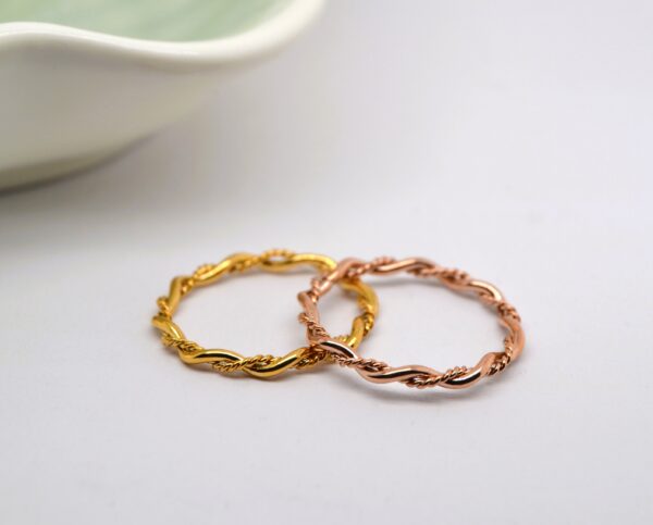Gold Twisty Ring