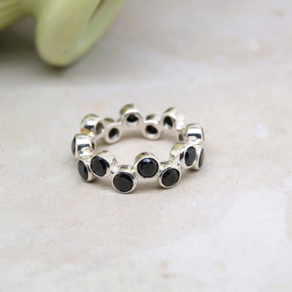 Black Aline Ring