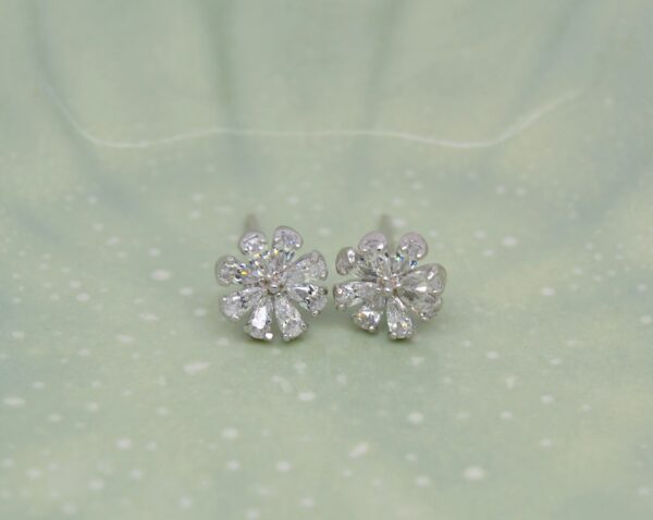 Bling Flowery Studs