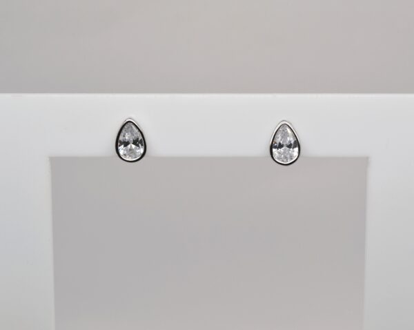 Bezel Teardrop Studs