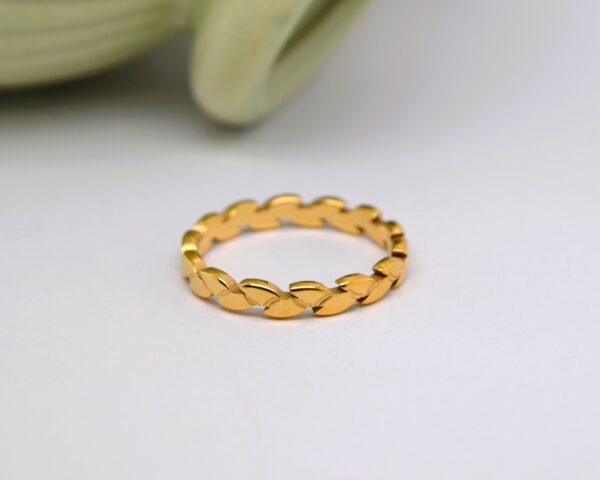 Gold Vine Ring
