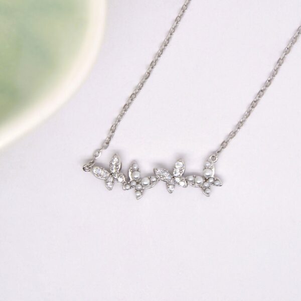 Reese Silver Necklace