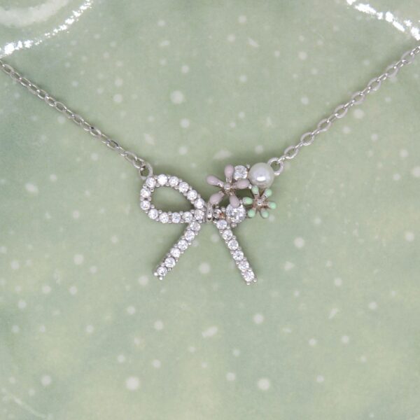 Vivi Bow Necklace